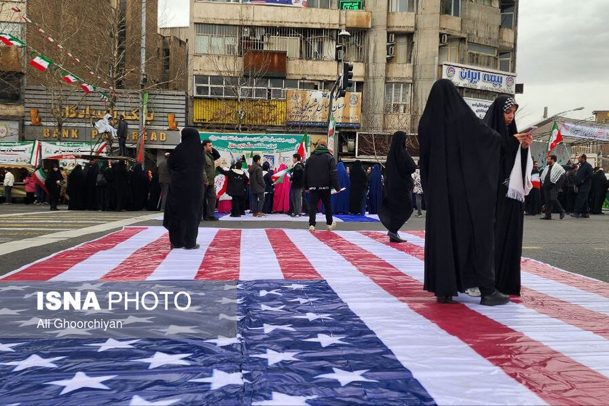 تصویر تابوت فرماندهان آمریکایی در تهران