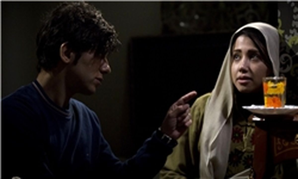 «آینه شیطان» ؛ یک فیلم ترسناک ایرانی/عکس