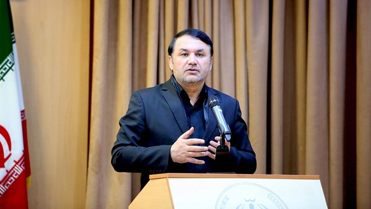 
دکتر ابراهیمی: یکپارچگی در واحدهای حقوقی بانک سپه باید استحکام داشته باشد
