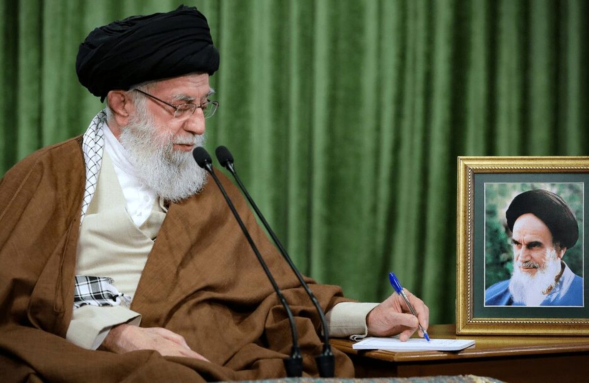 پیام رهبر انقلاب اسلامی به کنگره ملّی «شهدای غریب اسارت»