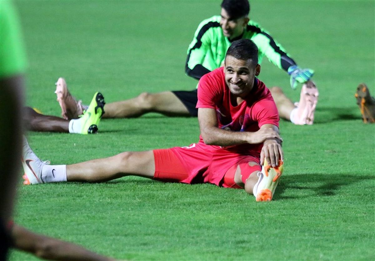 عرق گیری پرسپولیسی ها قبل از بازی فینال
