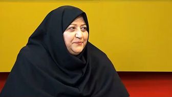 شناخت بهتر نوجوانان از زبان دکتر فردوسی در برنامه "پرانتز باز" /عکس