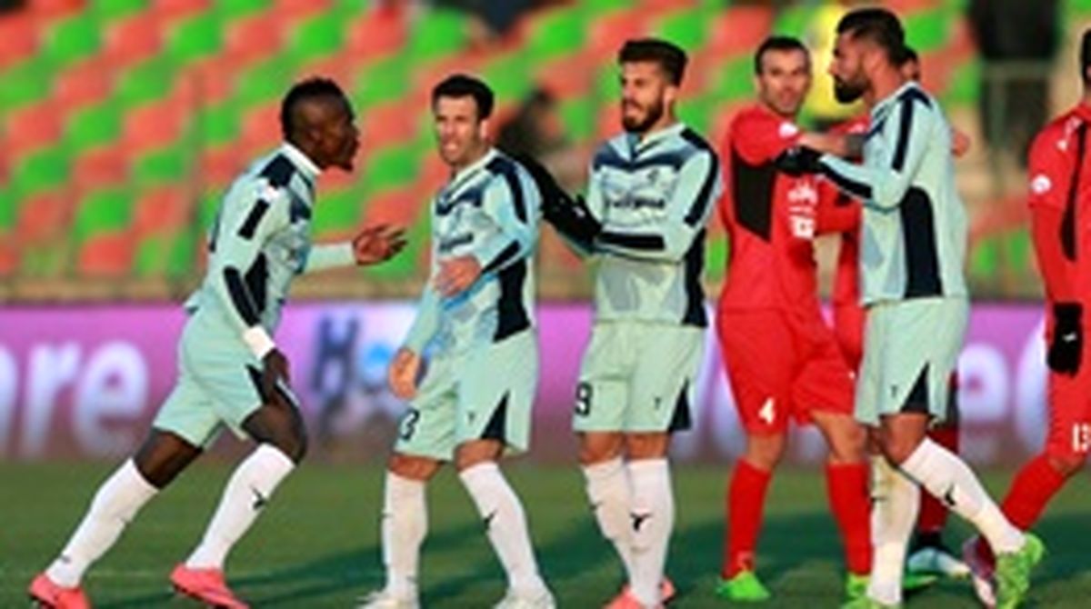 بمب پرسپولیس توصیه یک استقلالی را نپذیرفت