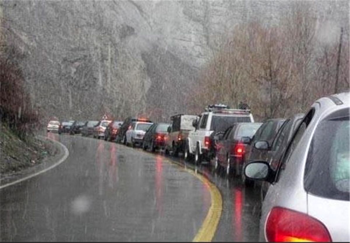 بارندگی در محورهای کوهستانی استان سمنان‌ 