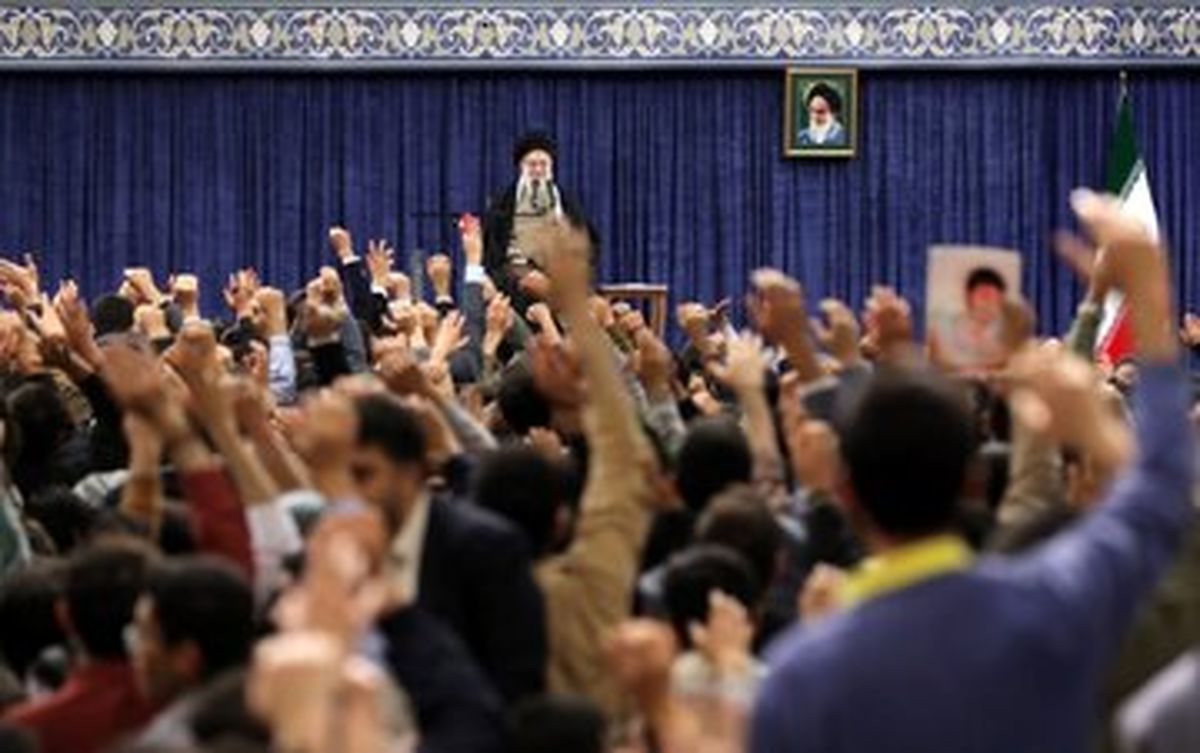 رهبر معظم انقلاب چرا به مشهد نرفتند؟