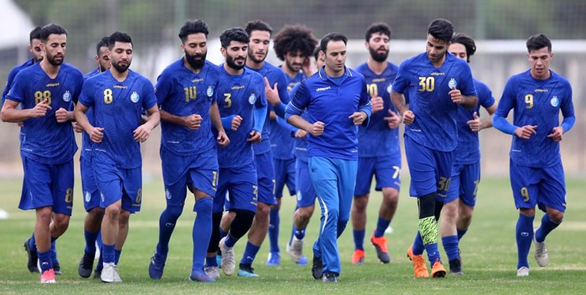 محمود فکری تمرین استقلال را تعطیل کرد