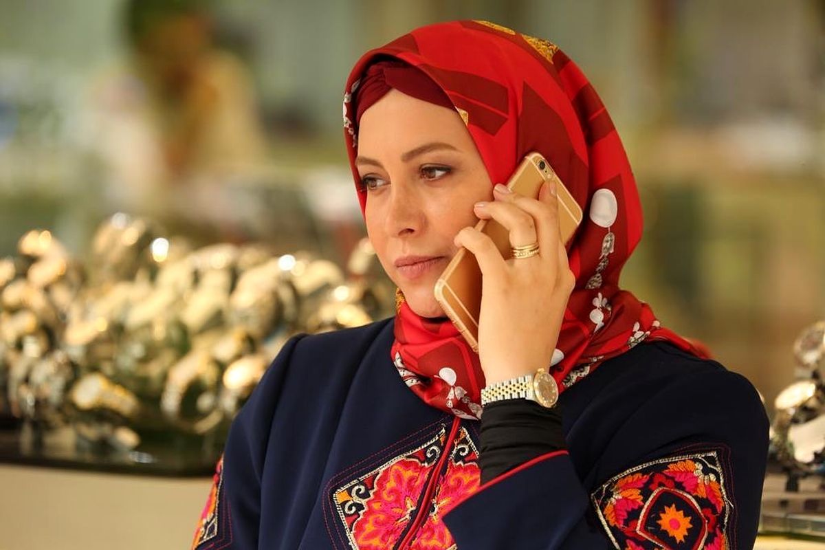 لبخند مرموز «فریبا نادری» /عکس