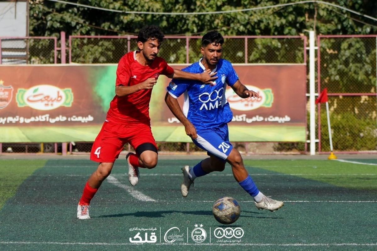 استقلال من را نخواست و خوشحالم که سرخپوش شدم