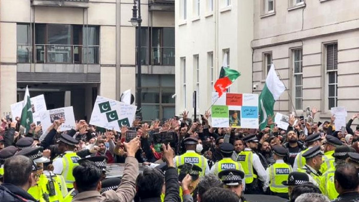 تظاهرات حامیان عمران خان در لندن