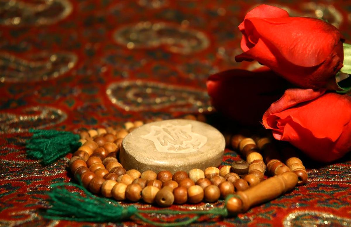 حکم خوردن تربت امام حسین (ع)