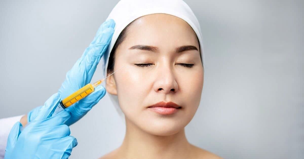 سن مناسب تزریق چربی چند سال است ؟
