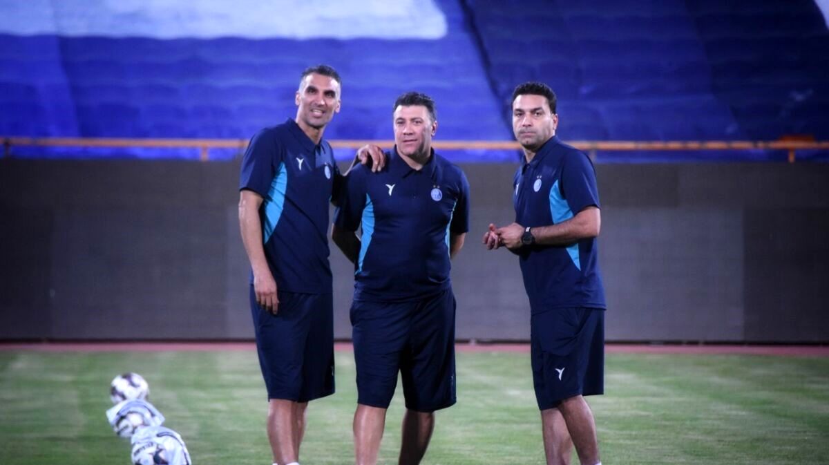 شکایت باشگاه پرسپولیس از مربی تیم فوتبال استقلال 