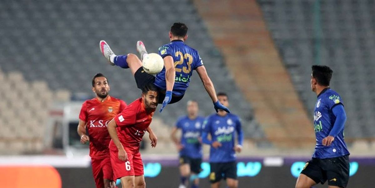 تماشاگران دیدار استقلال و فولاد+ عکس