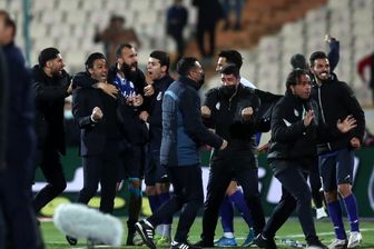 خوشحالی خاص فرهاد مجیدی در آغوش چشمی+ عکس