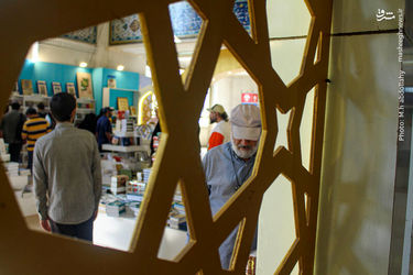jWY9hkSTrf4V