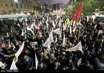 تشییع پیکر قاسم سلیمانی در کربلای معلی