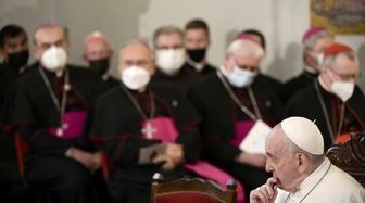 صدها پرونده رسوایی اخلاقی کلیسای کاتولیک اسپانیا روی میز واتیکان