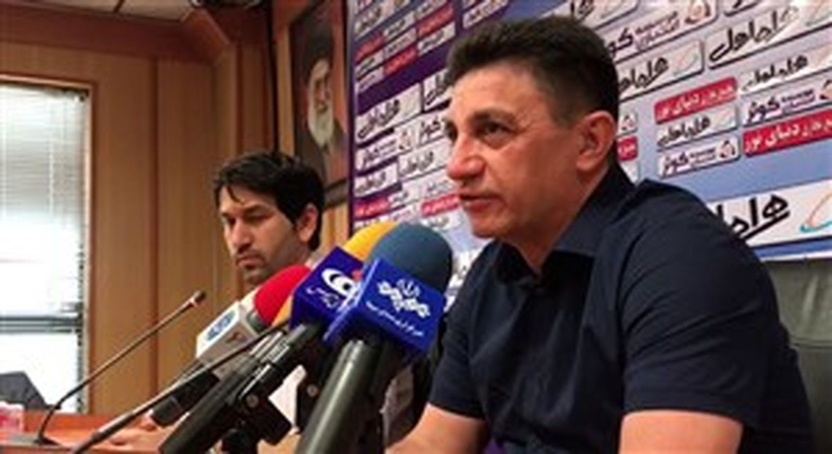 هزینه‌های درمان مهدی‌پور را از جیبم دادم