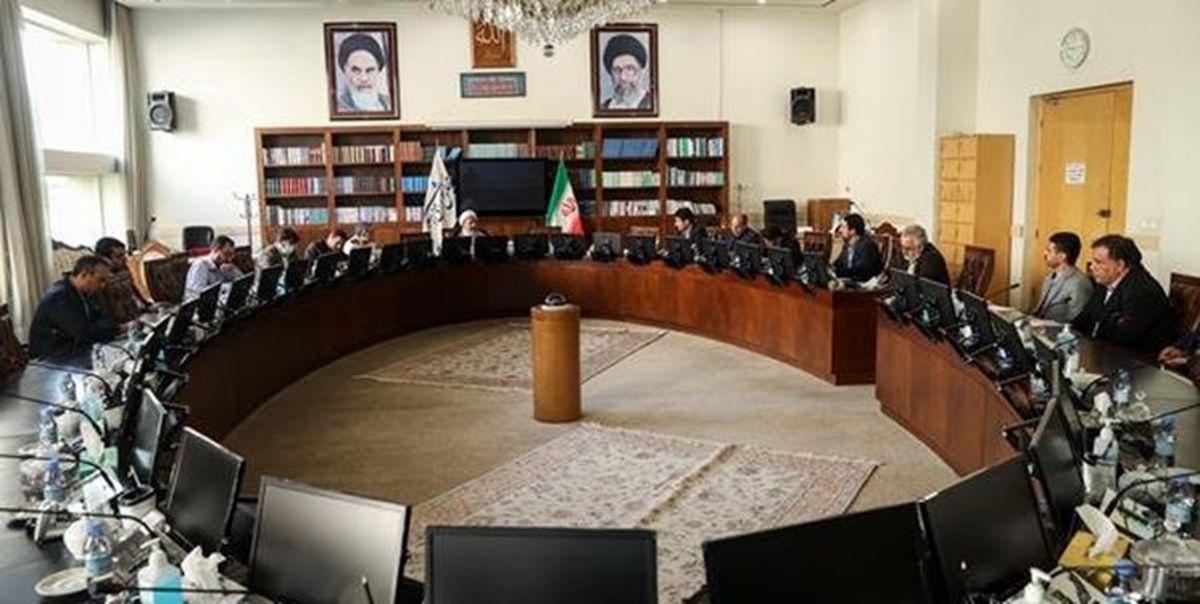 طرح جدید رئیس کل بانک مرکزی برای کنترل بازار ارز