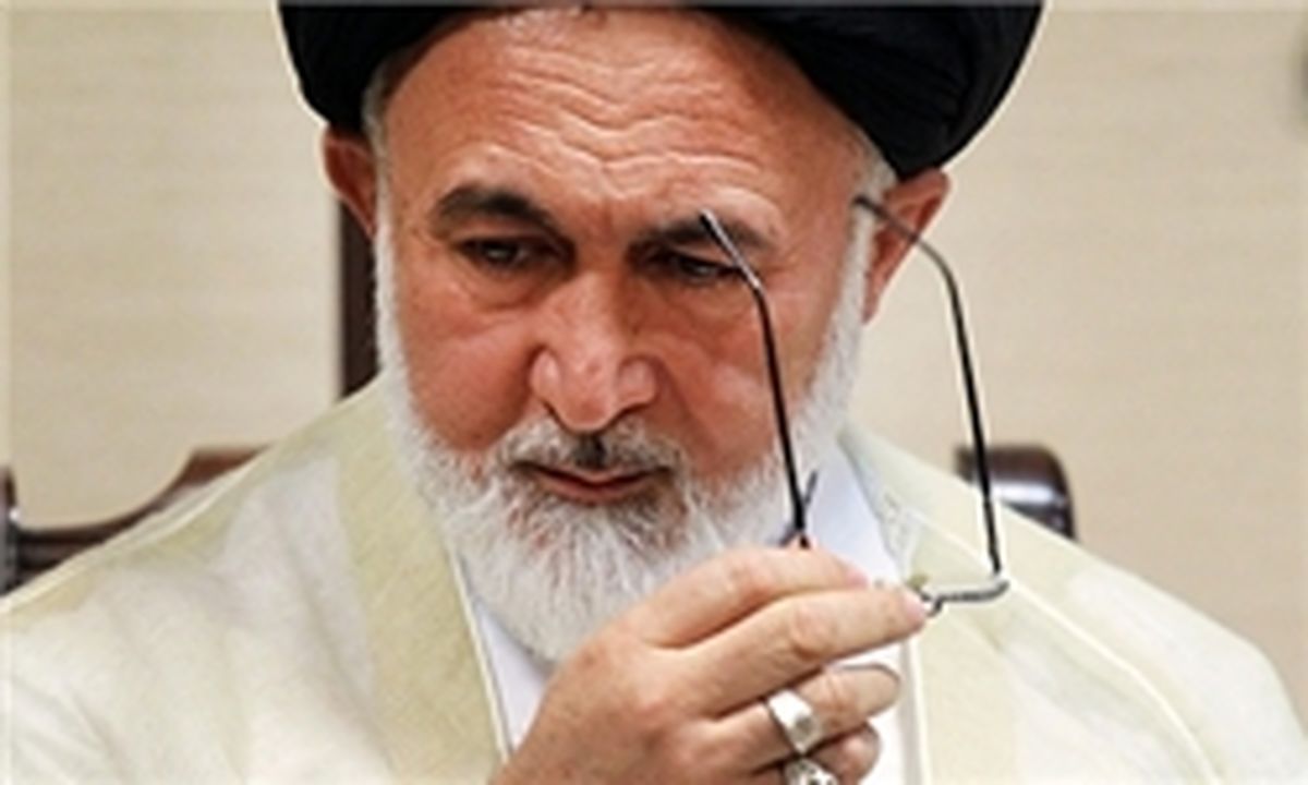 در مقابل دشمنان از مرز عدالت خارج نشوید