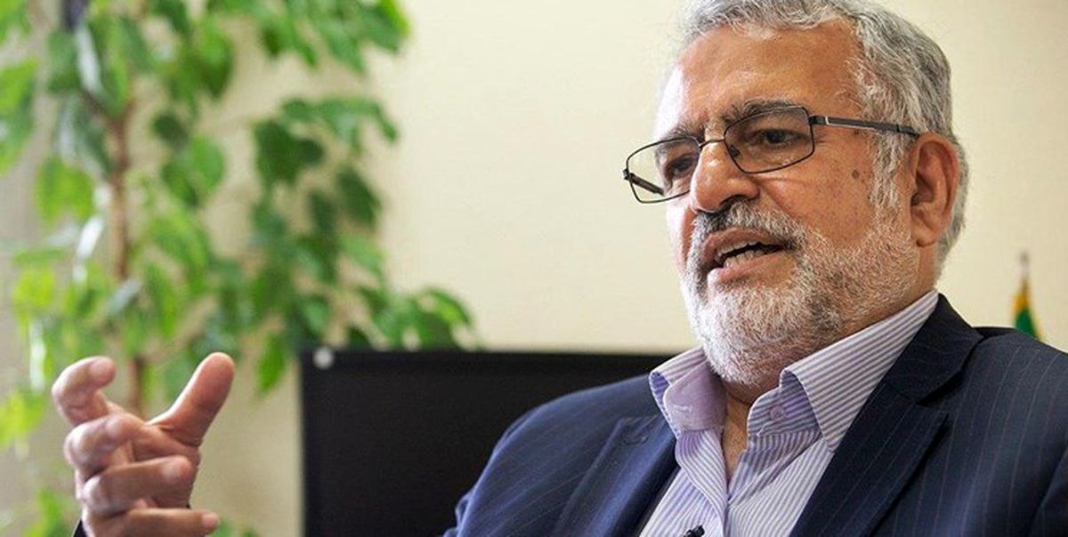 یکی از مشکلات مجلس به غرور نمایندگان آن بازمی‌گردد 