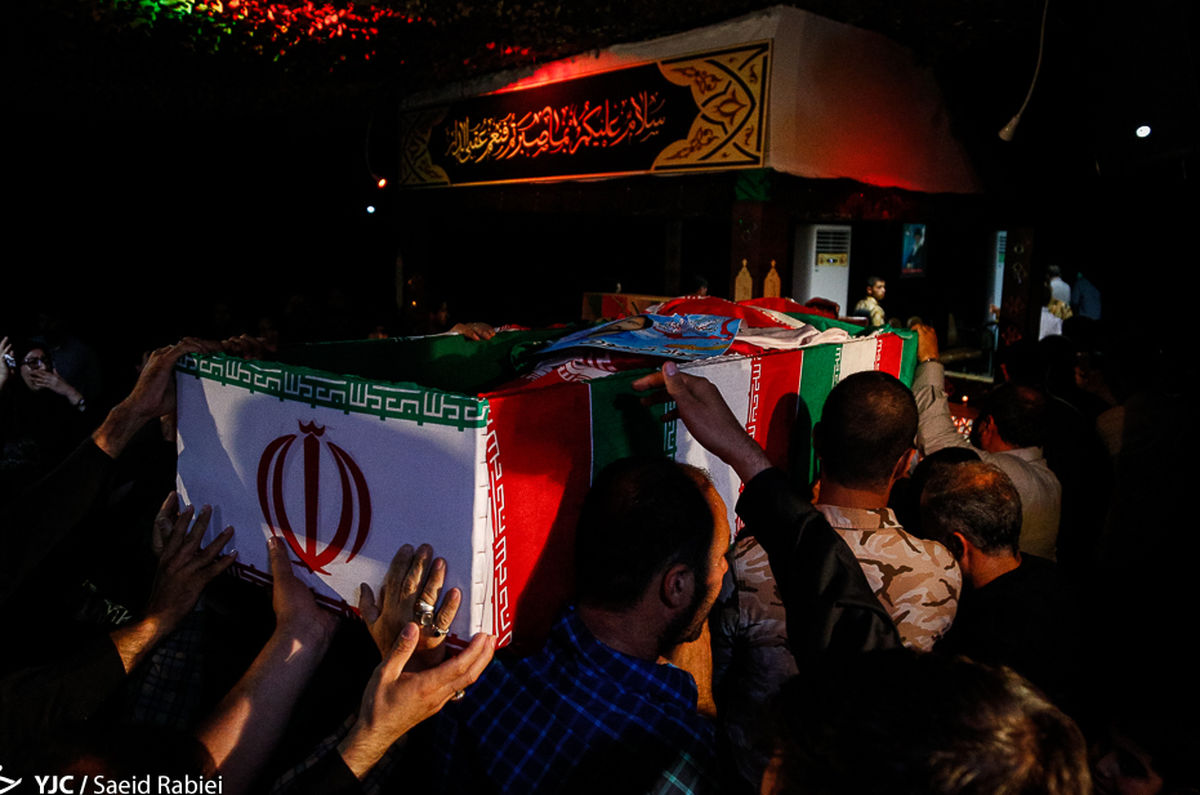 مراسم وداع با شهدای حمله تروریستی تهران در مجلس برگزار شد