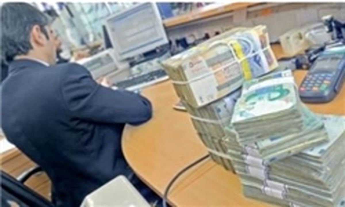 کشمکش بانک ها و اداره مالیات بر سر سود سپرده‌های مردم