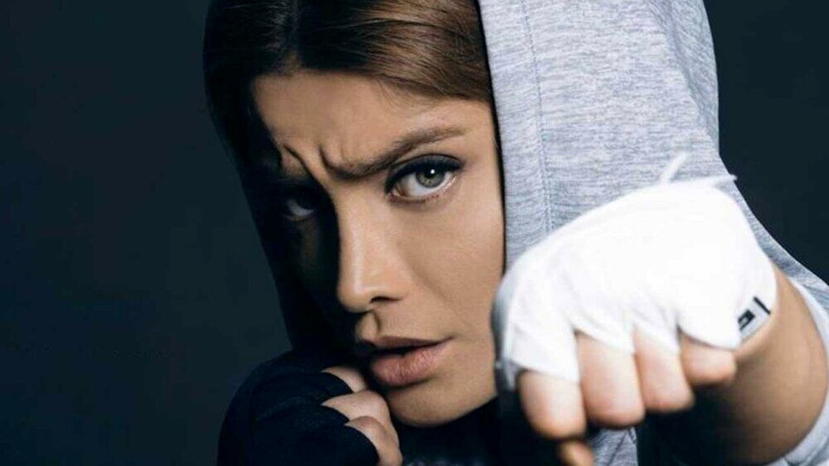 انرژی مثبت خانم بازیگر برای پرسپولیس