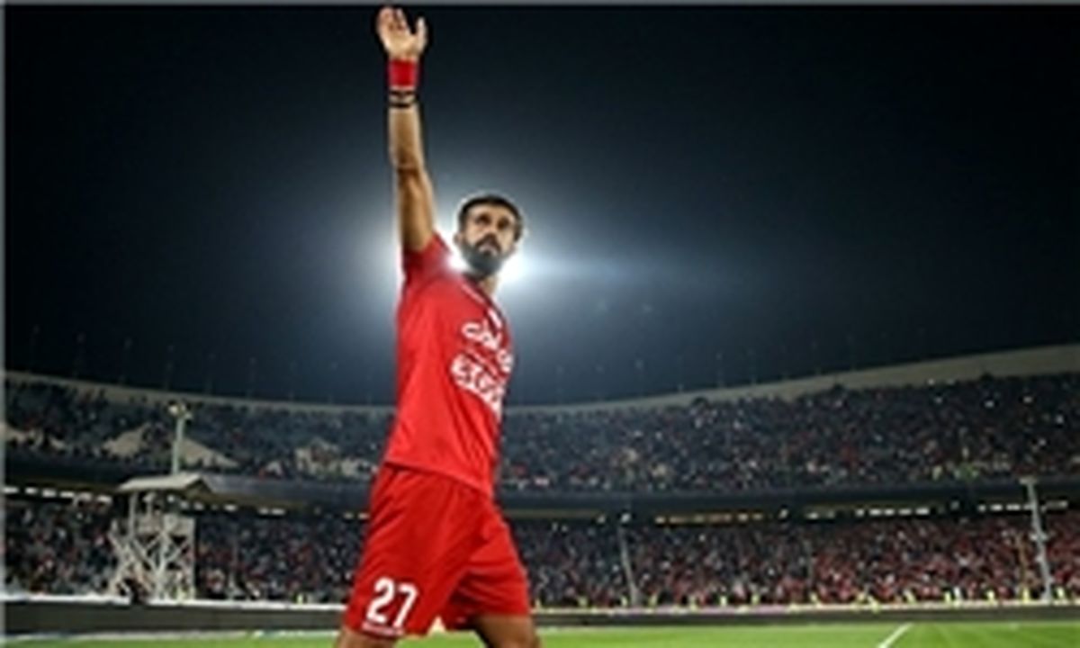 قول نماینده یاغی پرسپولیس به استقلال/رضاییان در ایران فقط برای استقلال بازی می کند!