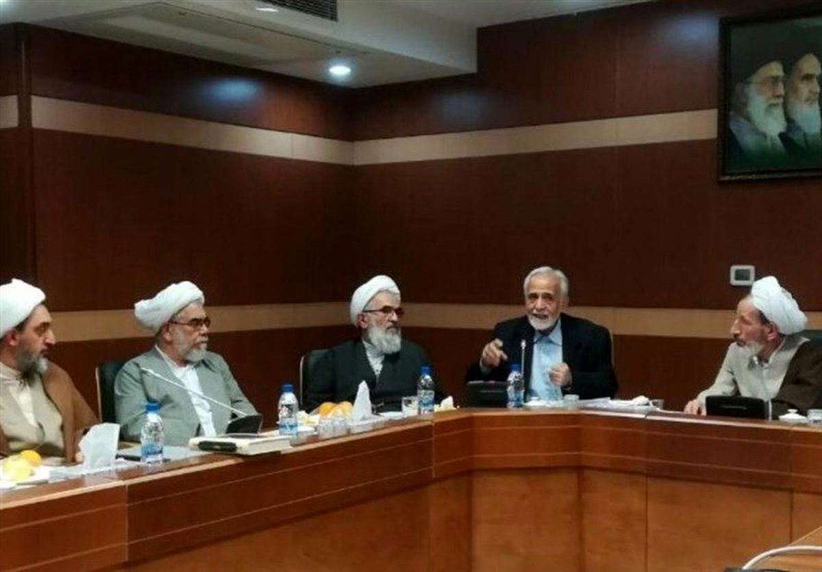 بررسی مفاسد اقتصادی کشور در مجلس خبرگان