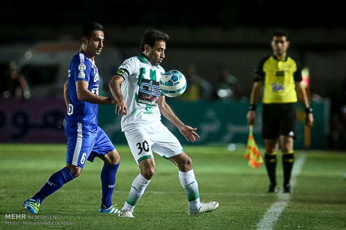 منصوریان مدافع پرسپولیس را می خواهد