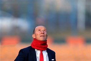 استقلال در لیگ خیلی وقت است پرسپولیس را شکست نداده...