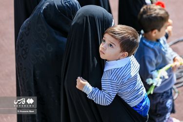 تشییع پیکر شهیدان حیدری و مهقانی/گزارش تصویری