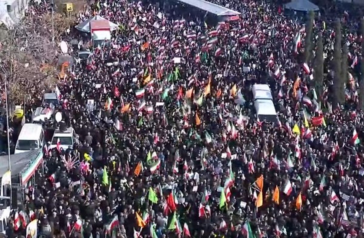 لحظاتی از خروش میلیونی ملت ایران در یوم‌الله 22 دی
