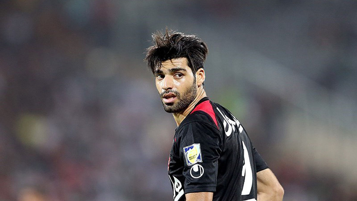 مهدی طارمی با پرسپولیس تمدید می کند