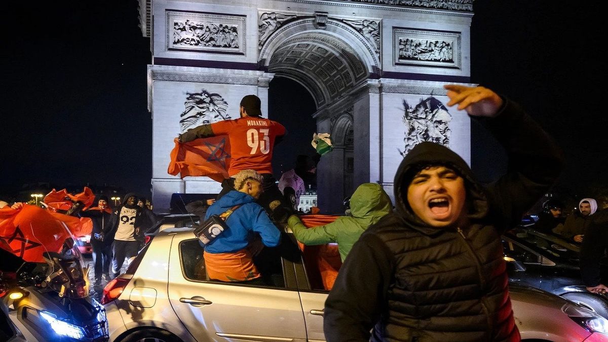 پلیس پاریس در آستانه دیدار فرانسه با مغرب به حالت آماده‌باش درآمد
