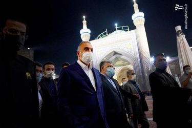 حضور نخست وزیر عراق در مرقد مطهر امام رضا(ع)