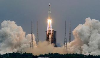 زمان برخورد راکت چینی به جو زمین