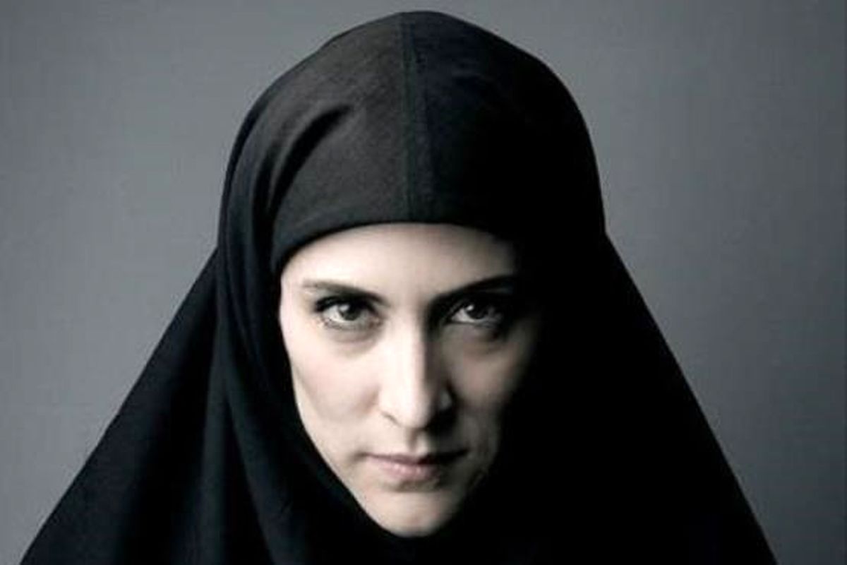 بازیگران در پشت صحنه دیوار به دیوار/ عکس