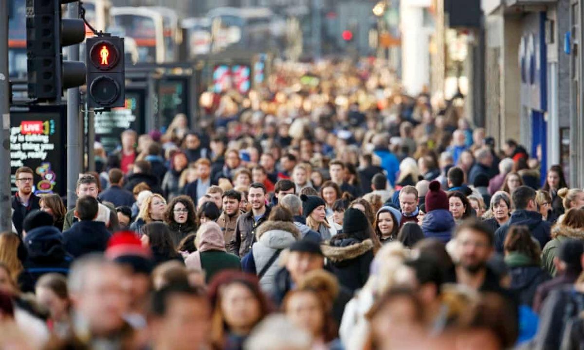 انگلیس رتبه دوم جان‌باختگان کرونا در جهان