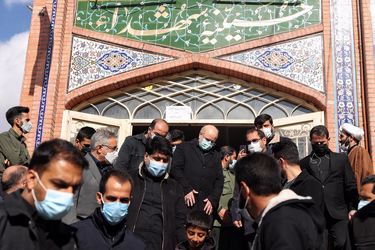 ادای احترام رئیس مجلس به مقام شامخ شهید سپهبد حاج قاسم سلیمانی/گزارش تصویری