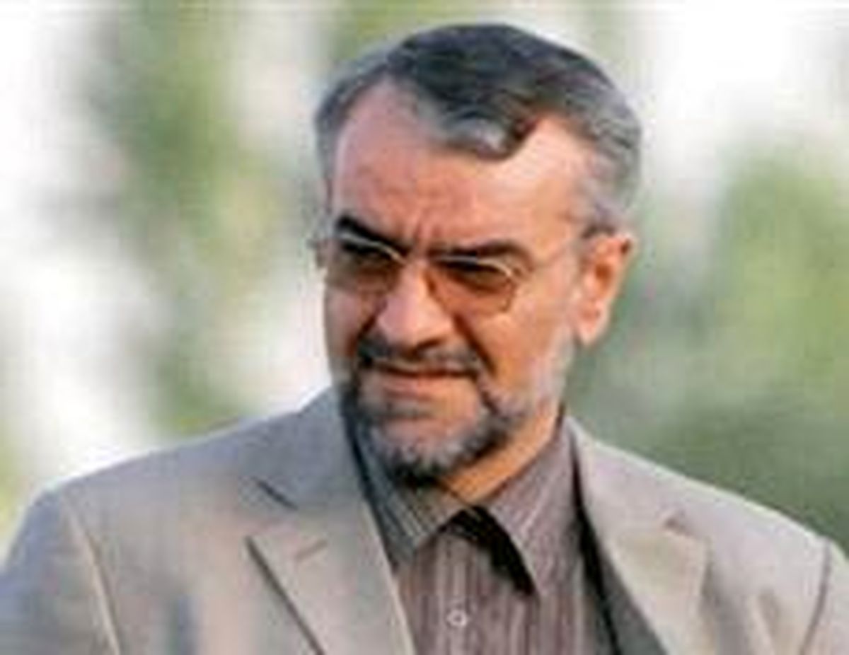 از " خودزنی سیاسی " بپرهیزیم