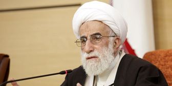 نگرانی آیت الله جنتی از وضعیت اقتصادی کشور