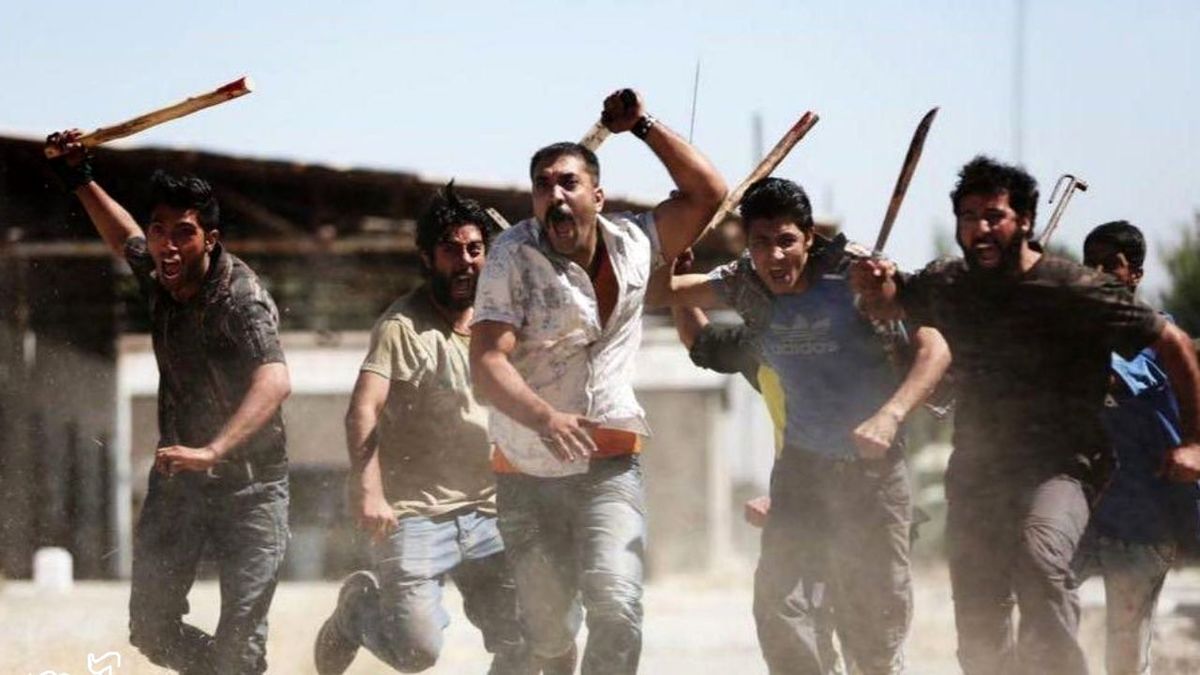 داستان فیلم «مغز‌های کوچک زنگ‌زده» سرقت شده؟