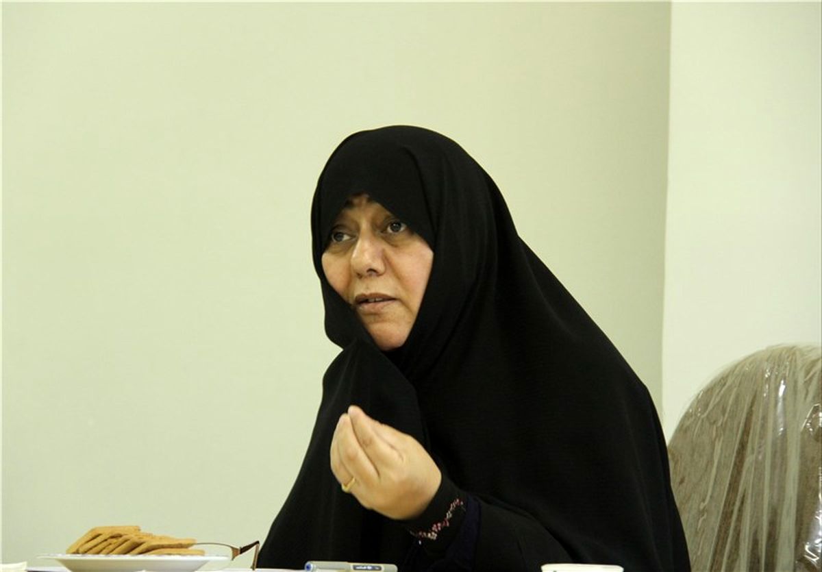  باید ساعت کار بانوان بدون کسر حقوق و مزایا کم شود‌ 