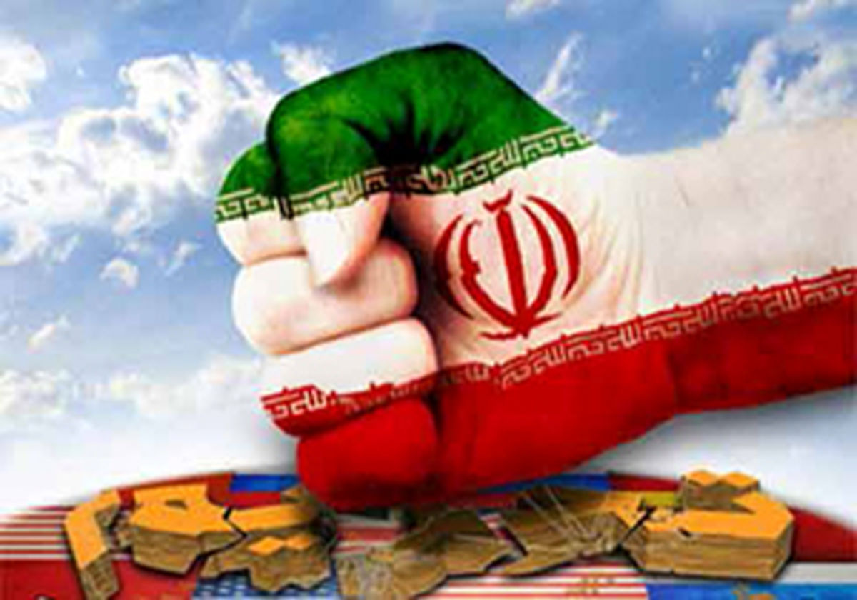 حسینی: اقتصاد برای دشمنان ما حربه شده است 
