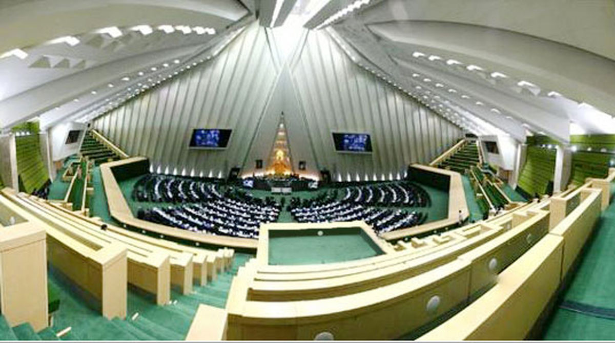 پاسخگویی به 65 سوال 87 نماینده از سوی 9 وزیر در کمیسیونهای مجلس