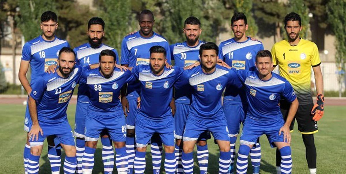 استقلال دوباره مهاجم جذب می کند؟