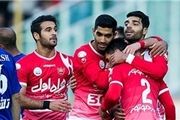 سر‌خ‌پوشان به سوی کیش پرواز کردند