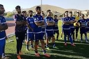 مهاجم آفریقایی آبی پوش می شود؟